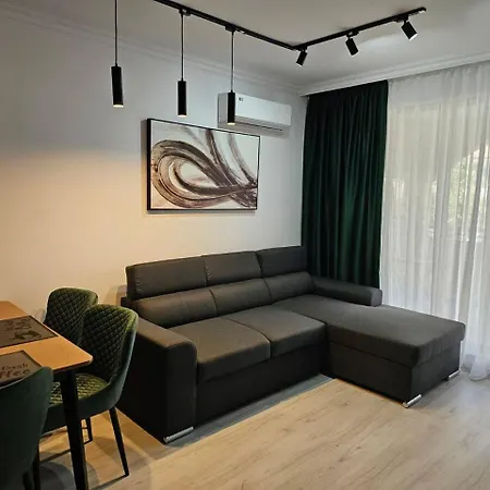 3 комнатные новые у моря Apartamento