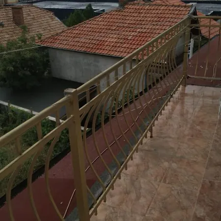Casa de hóspedes Къща За Гости Б2 *
