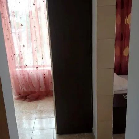 Къща За Гости Б2 * Sveti Vlas